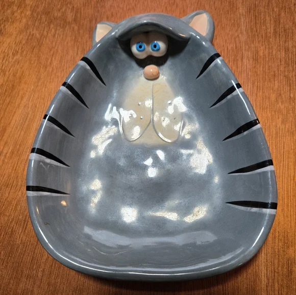 Gray Cat-Shaped  Dish - Picture 4 of 5